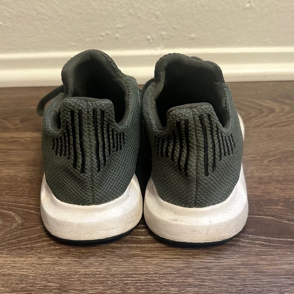 Adidas Shoes - Picture 3 of 4
